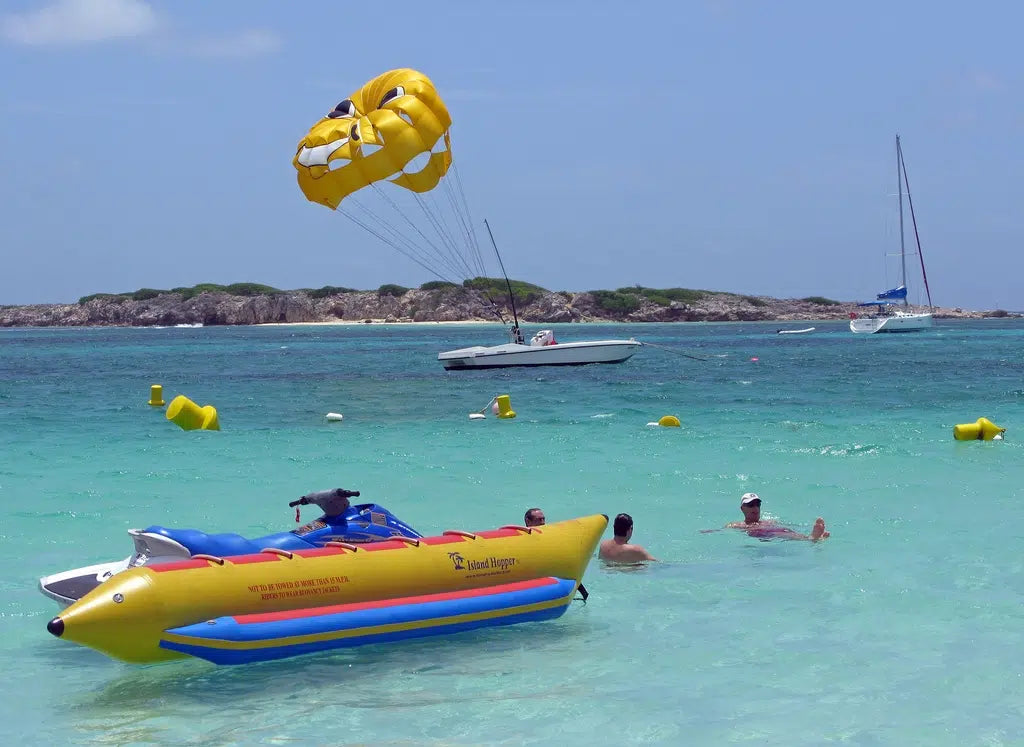 Island Hopper Elite Class 6 Person Banana Boat