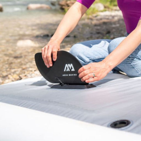 Aqua Marina Halve Kayak Securing A Fin