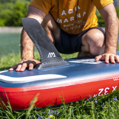 Aqua Marina Hyper 11 6 Man Fixing The Fin