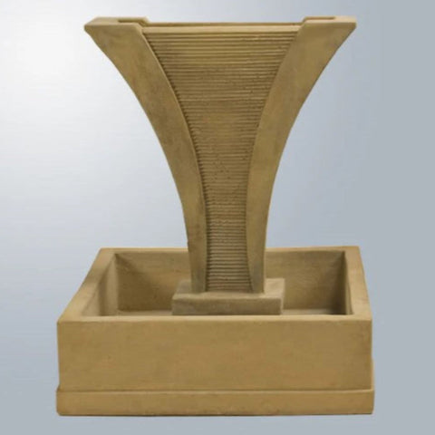 Giannini Garden Diesse Fountain With Square Bowl With Gray Gradient Background