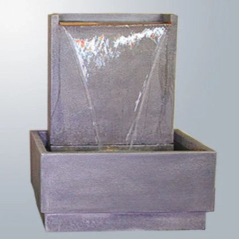 Giannini Garden Lamina Wall Fountain Short With Gray Gradient Background