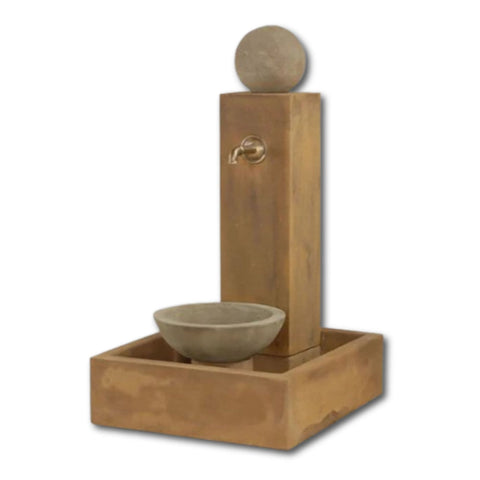 Idra Fountain For Spout With Plain White Background