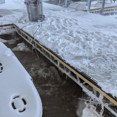 J2 Outdoors Ice Ripper Dock De-Icer 1 HP - In action on dock