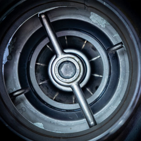 Outdoor Water Solutions Classic Series Electric Pond Fountain Inside Close Up