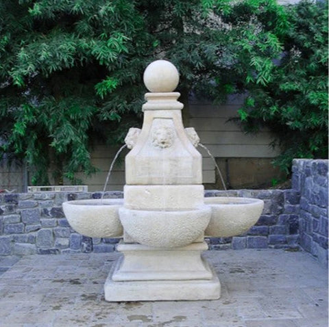 Giannini Garden Venetian Lion Outdoor Water Fountain