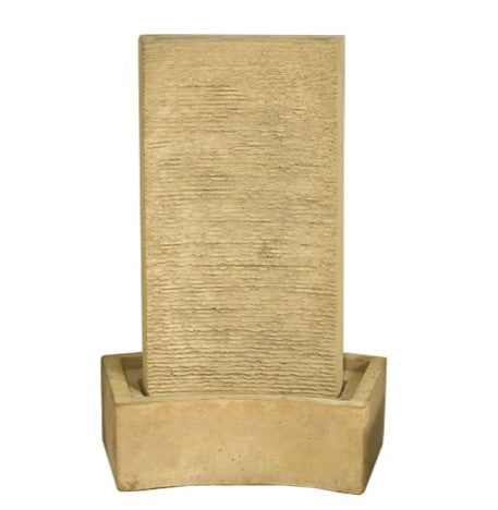 Giannini Garden Curved Fountain