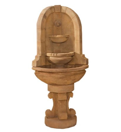 Giannini Garden Montefalco Corner Fountain With Concrete Water Spout