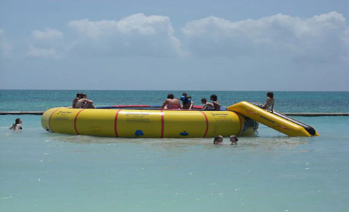 Island Hopper 25 Giant Jump Water Trampoline