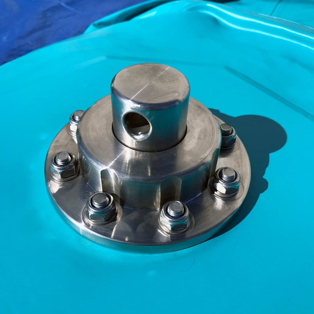 Spinera Endless Ride Tube Solid Tow Anchor Or Hook