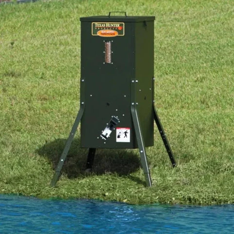Texas Hunter Fish Feeder