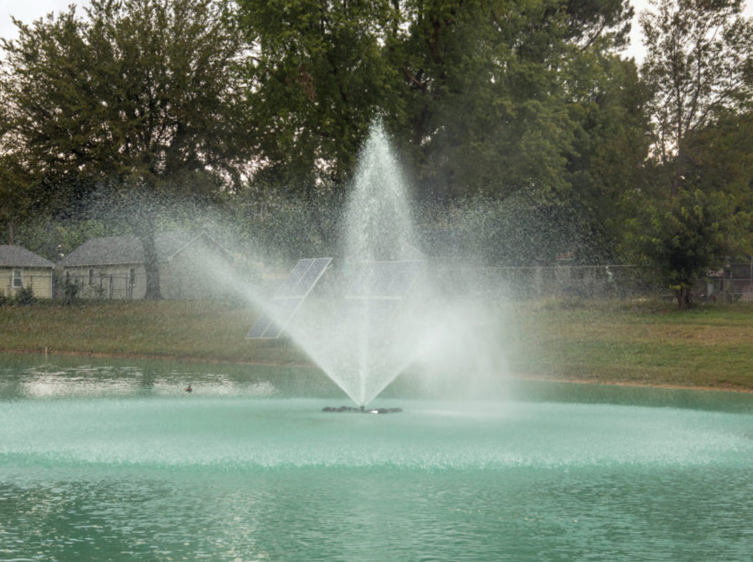 Air-O-Lator 1 1/2 HP Classic Series Display Pond Fountain